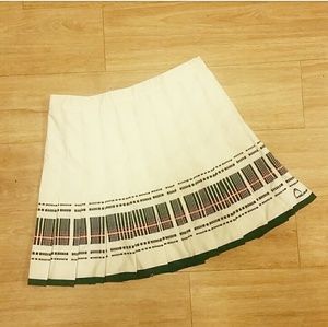 Head White & green pleated tennis skirt Brand New